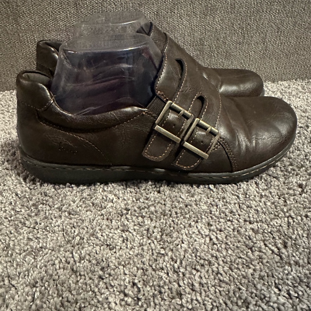 Born Concept‎ Women’s Brown Loafers Size 8.5